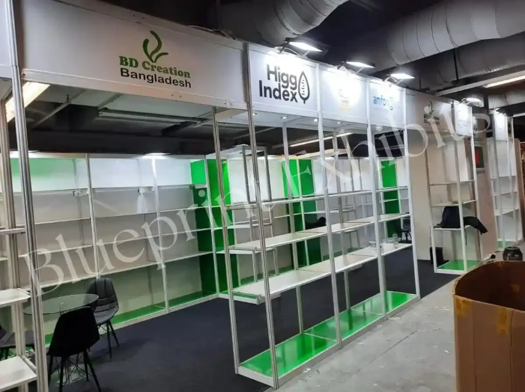 COUNTRY PAVILION STANDS